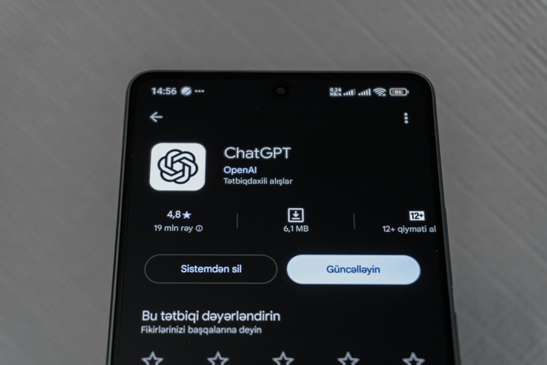 ChatGPT introduce Intelligent UI: risposte interattive con GPT-6