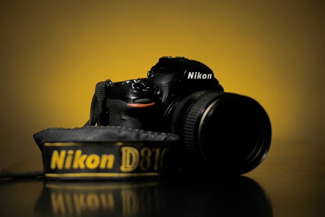 Nikon squalifica il video vincitore di Small World in Motion per l’uso dell’AI