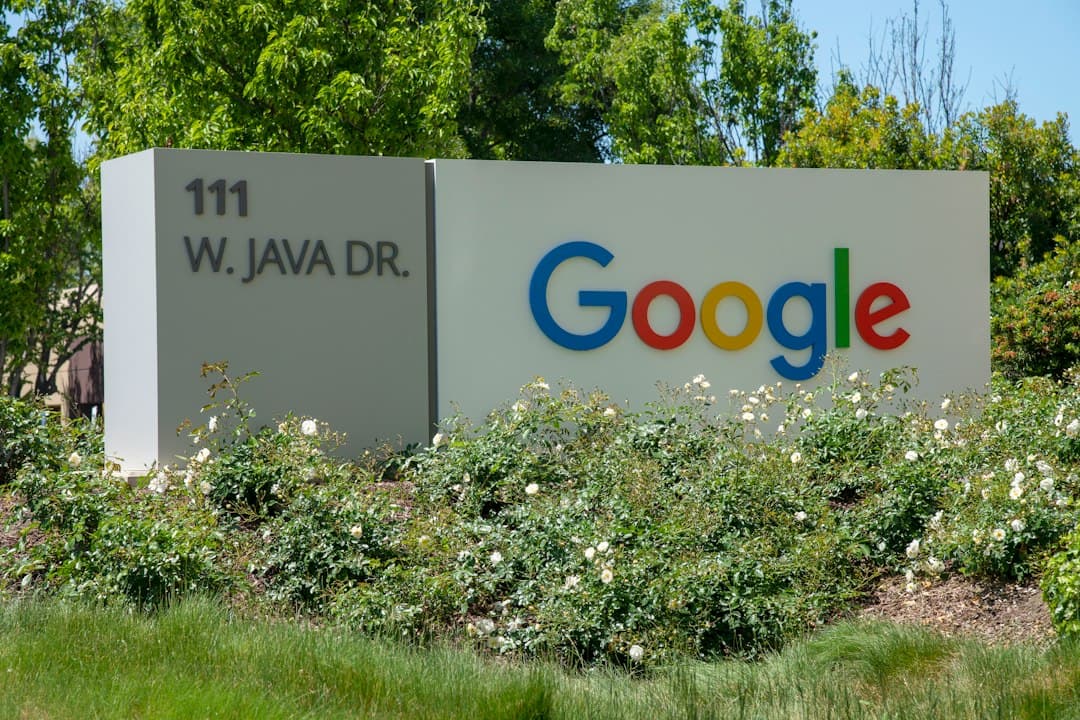 Google limita il bug bounty open source: troppi report AI non validi